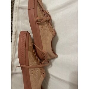 Converse All Star Unisex Men's Size 9 Women's 11 Suede Ox 'Pink Blush'Shoes